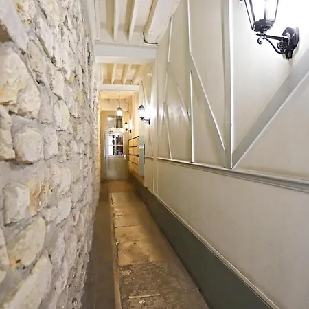 Appartamento Chic Flat Vi *